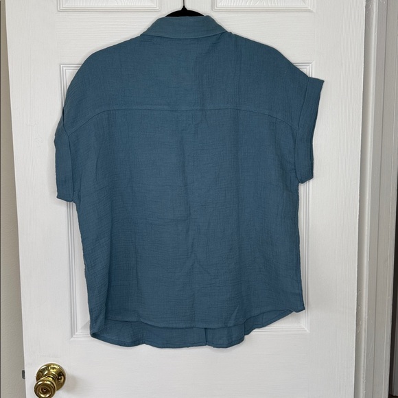 Jessica Simpson Women’s Short Sleeve Gauze Teal Top Sz M NWT - Picture 2 of 6